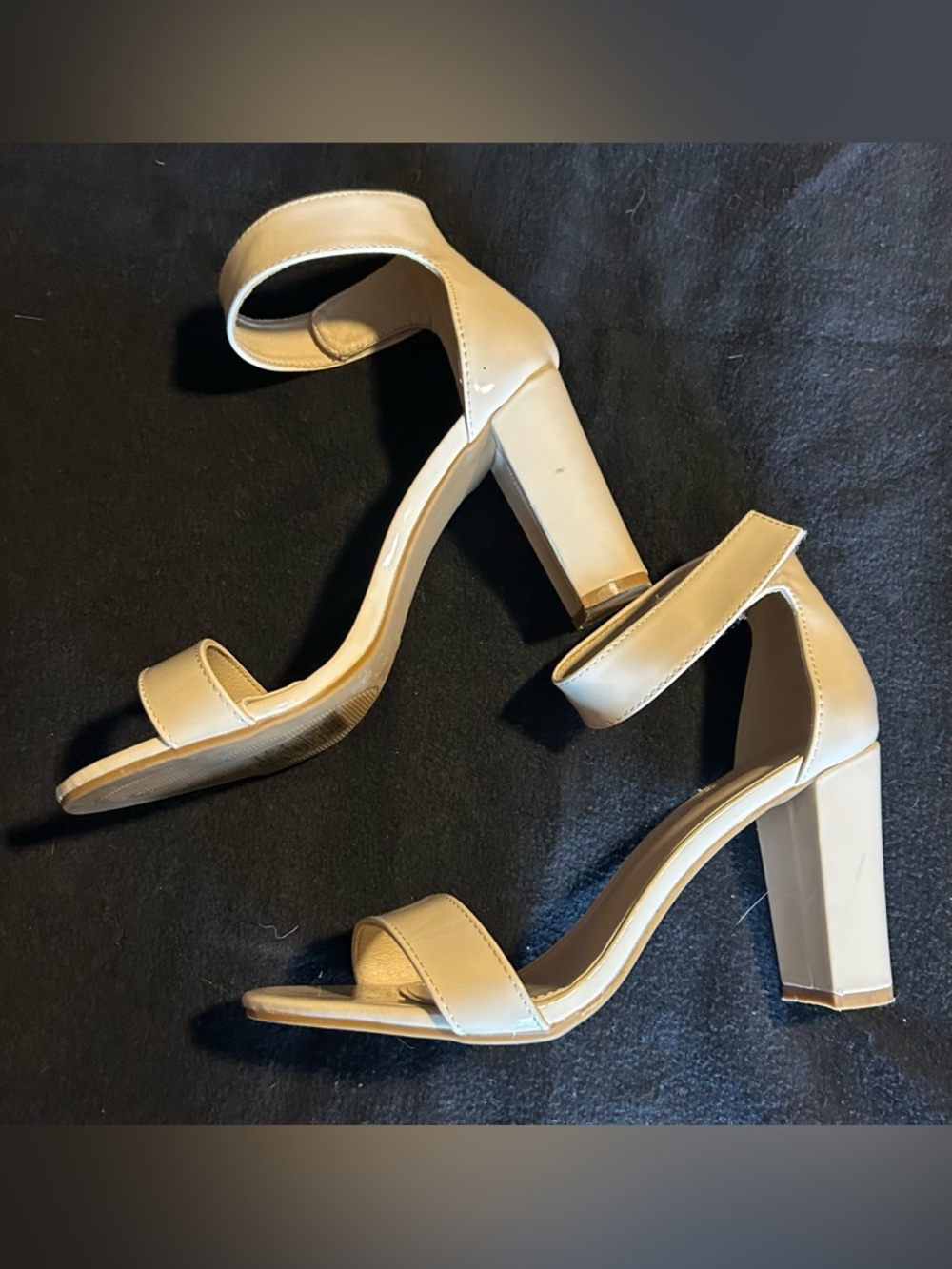 Women’s size 10 nude open toe strap heel